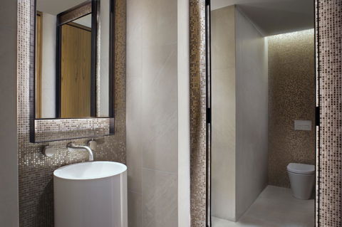 The Ritz-Carlton, Perth - Holiday Adelaide 9