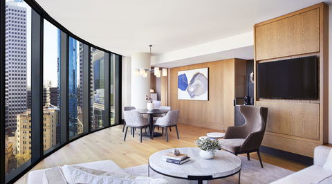 The Ritz-Carlton, Perth - Holiday Adelaide 10
