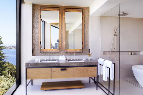 The Ritz-Carlton, Perth - Holiday Adelaide 2