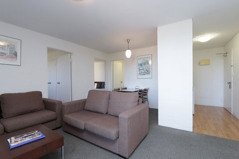 Atrium Hotel Mandurah - Holiday Adelaide 41