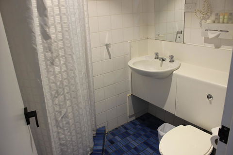 Atrium Hotel Mandurah - Holiday Adelaide 8