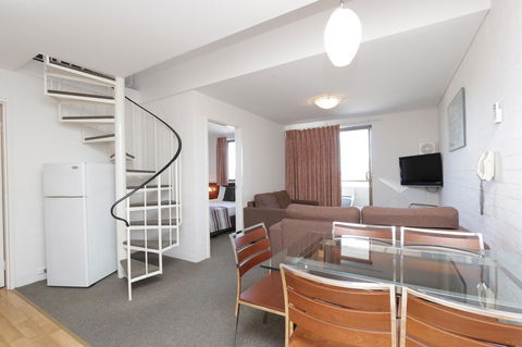 Atrium Hotel Mandurah - Holiday Adelaide 21