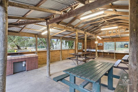 Gracetown Caravan Park - Holiday Adelaide 2
