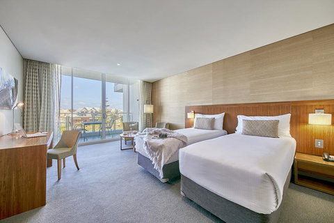 The Sebel Mandurah - Holiday Adelaide 3