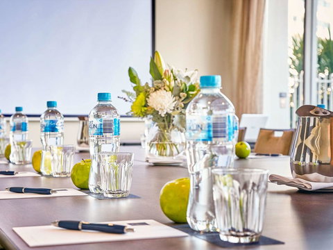 The Sebel Mandurah - Holiday Adelaide 31