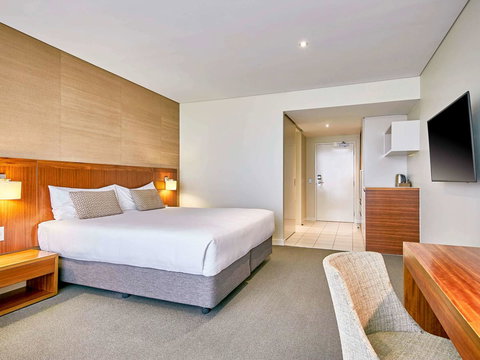 The Sebel Mandurah - Holiday Adelaide 10