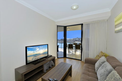 Dolphin Quay Apartments - Holiday Adelaide 2