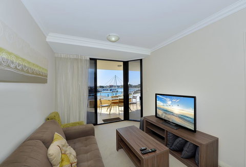 Dolphin Quay Apartments - Holiday Adelaide 10