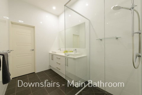 32 Corella Court - Holiday Adelaide 10