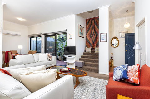 Como Executive Apartment - Holiday Adelaide 9