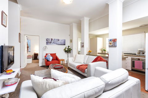 Como Executive Apartment - Holiday Adelaide 5