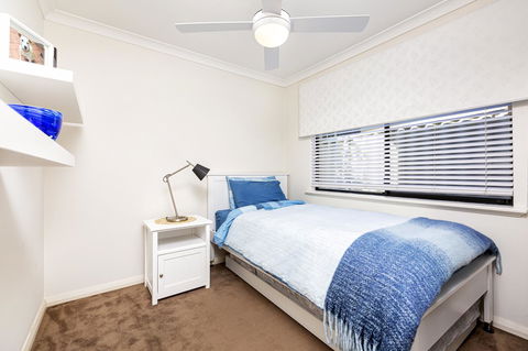 Como Executive Apartment - Holiday Adelaide 12