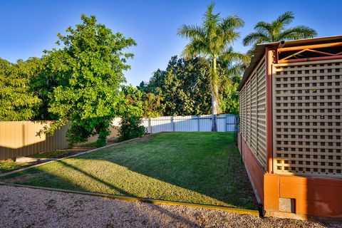 30 Kennedy Street - Holiday Adelaide 18