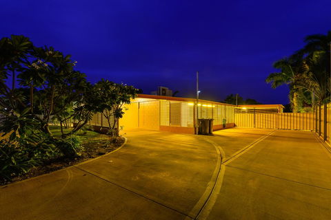 30 Kennedy Street - Holiday Adelaide 23