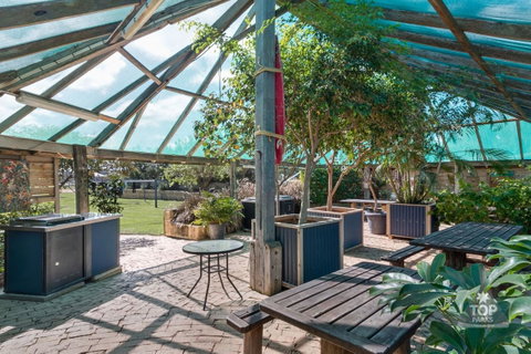 Dongara Tourist Park - Holiday Adelaide 14