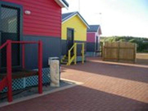 Dongara Tourist Park - Holiday Adelaide 6