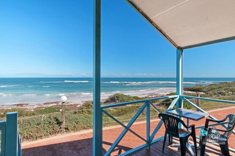 Dongara Tourist Park - Holiday Adelaide 35