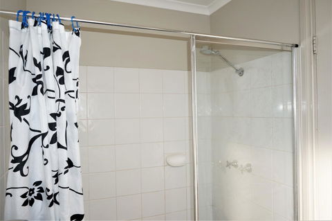 9 Krait Street - Perfect For Large Groups Or Families Alike - Holiday Adelaide 15