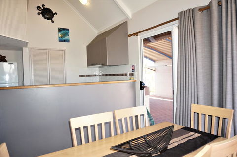 Osprey Holiday Village Unit 113 2 Bedroom - Holiday Adelaide 4