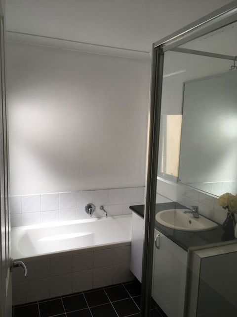 Shiraz Heights - Holiday Adelaide 20