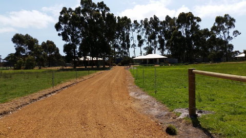 Cosy Corner Chalets - Holiday Adelaide 19