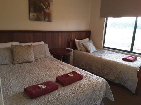 Cosy Corner Chalets - Holiday Adelaide 9