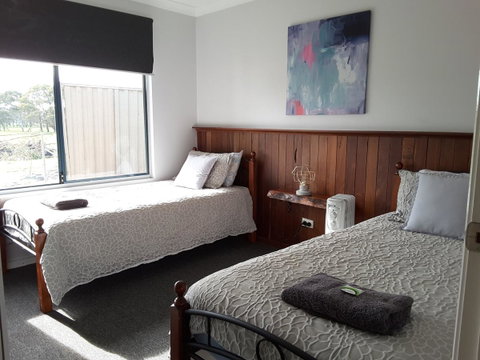 Cosy Corner Chalets - Holiday Adelaide 6