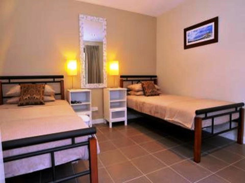 Waikiki Beach Bed And Breakfast - Holiday Adelaide 10