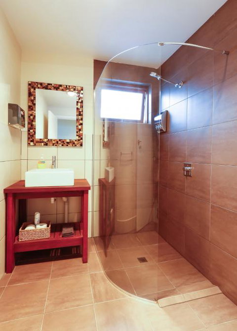 Waikiki Beach Bed And Breakfast - Holiday Adelaide 5