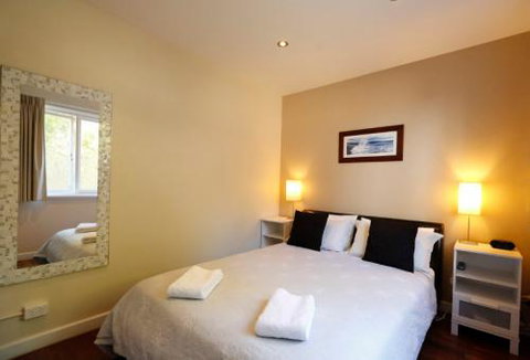 Waikiki Beach Bed And Breakfast - Holiday Adelaide 4