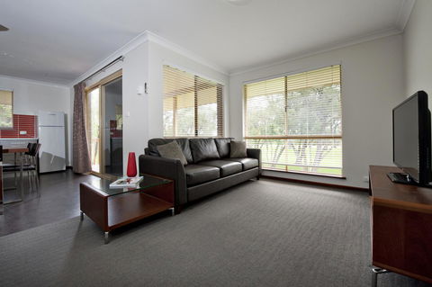 Mandalay Holiday Resort And Tourist Park - Holiday Adelaide 8