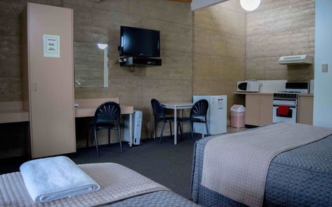 Hopetoun Motel & Chalet Village - Holiday Adelaide 35