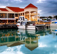 The Marina Hotel - Mindarie - Holiday Adelaide