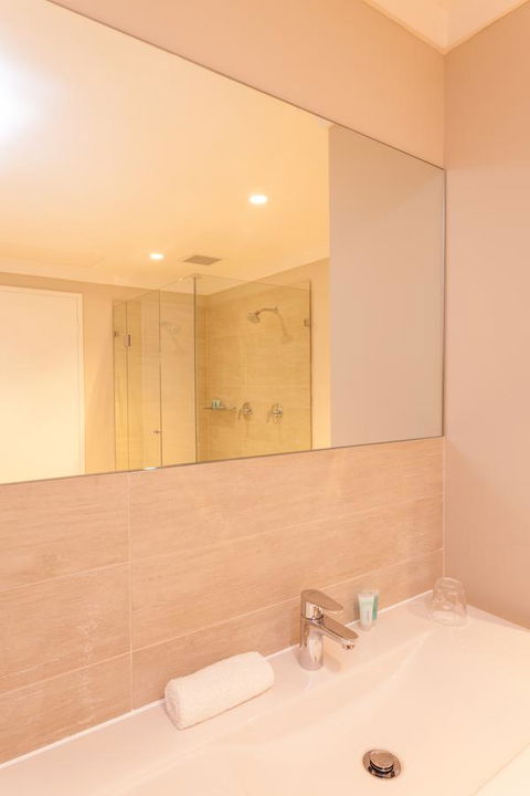 The Marina Hotel - Mindarie - Holiday Adelaide 13