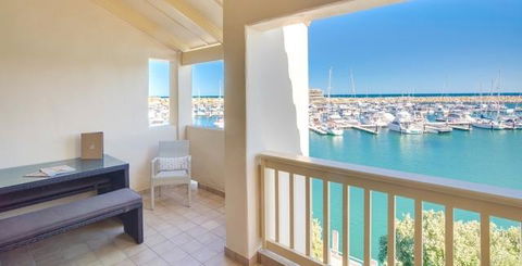 The Marina Hotel - Mindarie - Holiday Adelaide 9