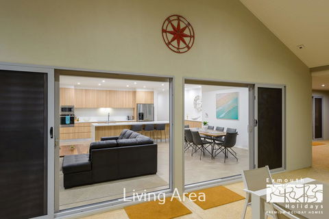 20 Madaffari Drive - Holiday Adelaide 7