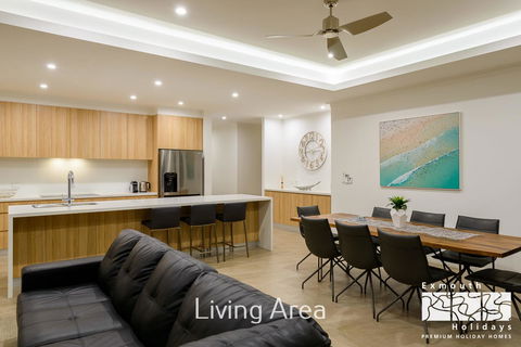 20 Madaffari Drive - Holiday Adelaide 2
