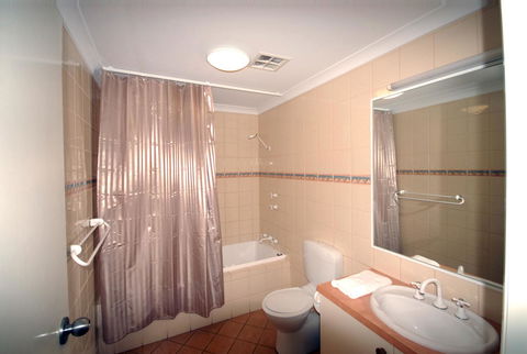 Esplanade Hotel Busselton - Holiday Adelaide 44