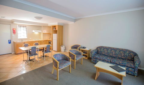 Esplanade Hotel Busselton - Holiday Adelaide 6