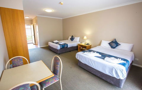 Esplanade Hotel Busselton - Holiday Adelaide 17