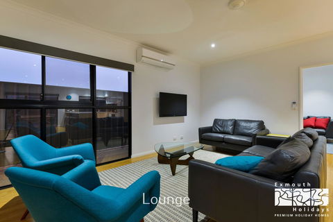 8 Kestrel Place - PRIVATE JETTY & POOL - Holiday Adelaide 2