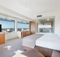 Quality Hotel Gateway Inn Devonport - Holiday Adelaide