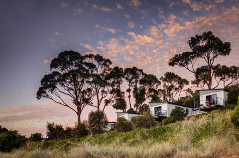 Swansea Beach Chalets - Holiday Adelaide 28