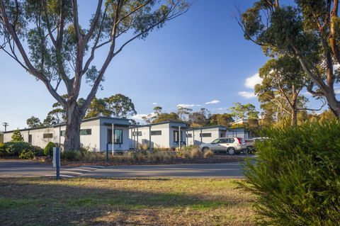 Swansea Beach Chalets - Holiday Adelaide 24