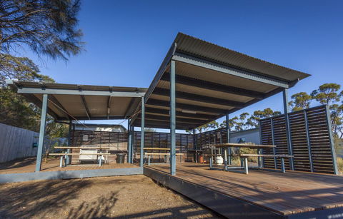 Swansea Beach Chalets - Holiday Adelaide 33