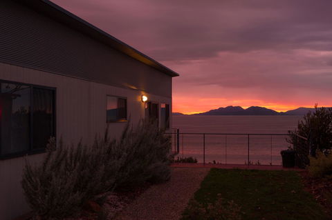 Swansea Beach Chalets - Holiday Adelaide 38