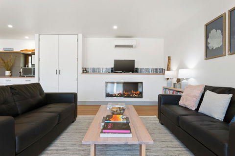 Tamar Solar Home - Holiday Adelaide 8