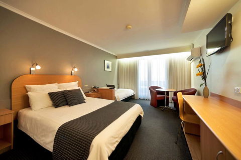 Beachfront Voyager Motor Inn - Holiday Adelaide 1