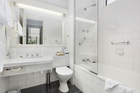 Beachfront Voyager Motor Inn - Holiday Adelaide 14