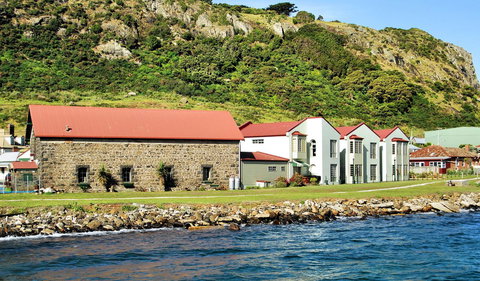Stanley Village Waterfront Accommodation - Holiday Adelaide 12